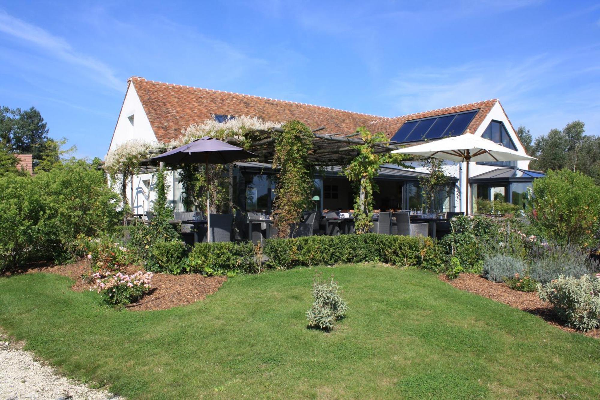 מלון Neufmoutiers-en-Brie Domaine De Bellevue, The Originals Relais מראה חיצוני תמונה